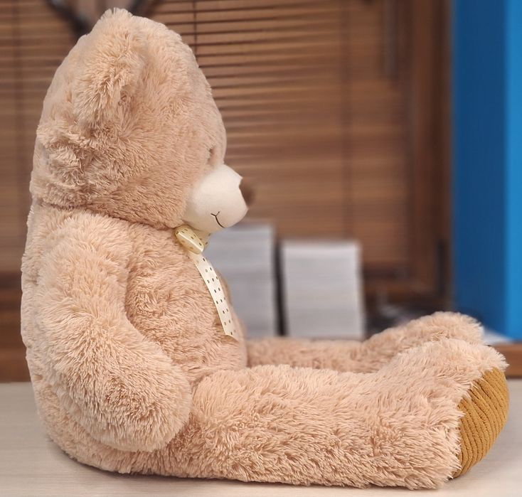 Maskotka pluszak pluszowa zabawka niedźwiedź miś misiek Auchan nowa