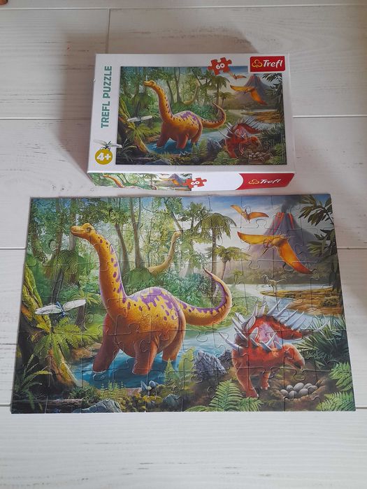 Puzzle dinozaury 60 elementów TREFL