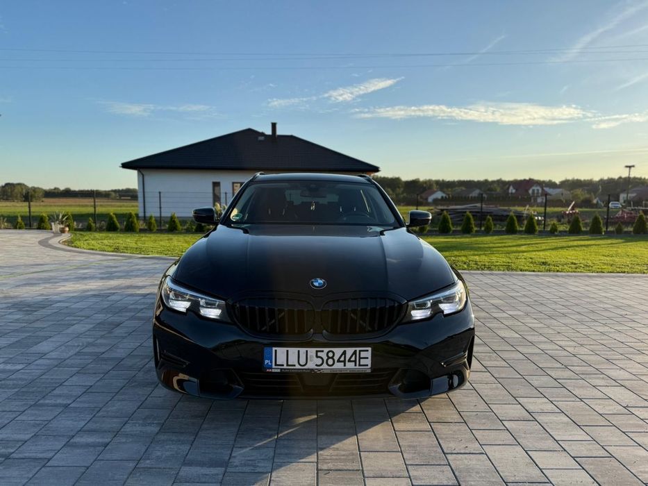 BMW Seria 3 BMW G21 320d 2022