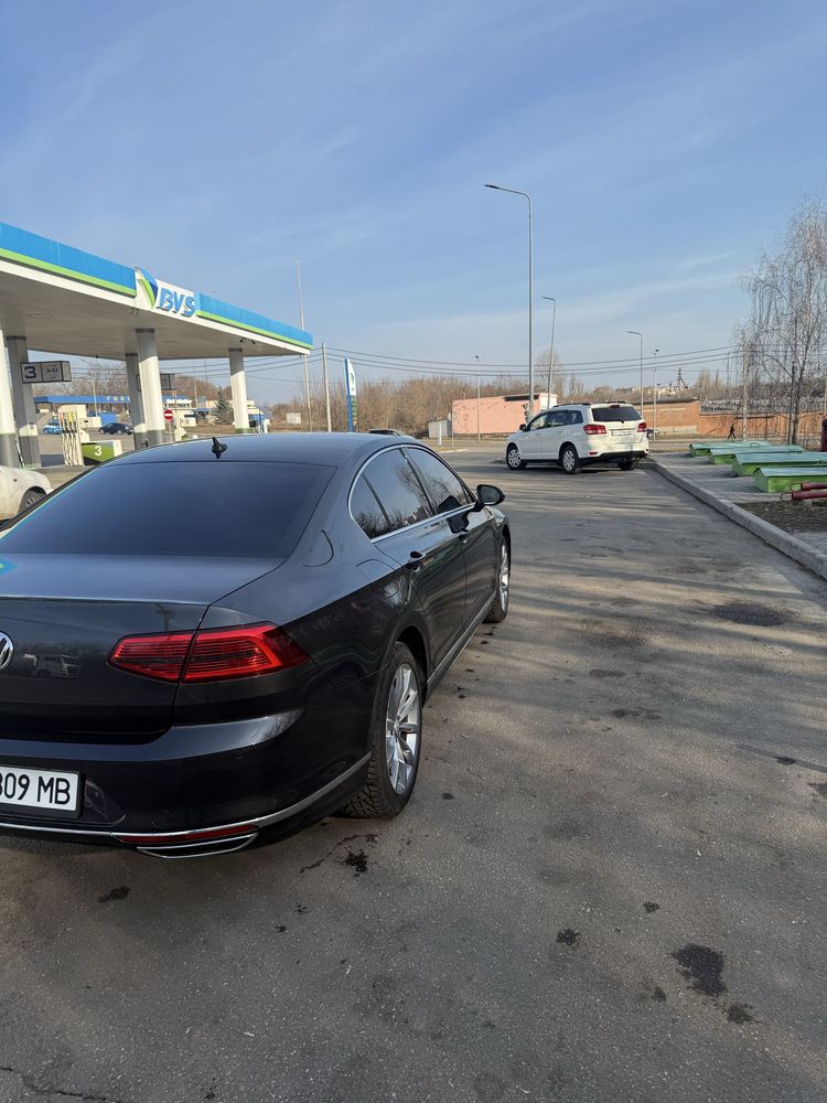 Продам пассат  R lain б 8