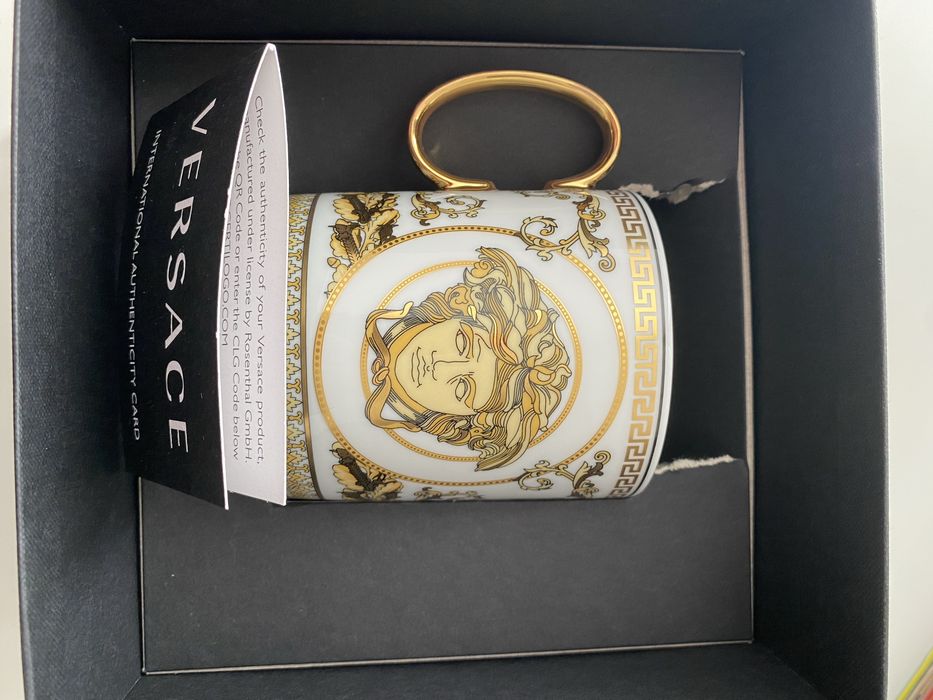 Versace x Rosenthal Vitrus Gala