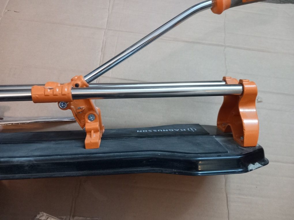 Przecinarka ręczna do glazury  MAGNUSSON 430mm