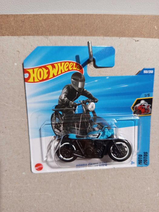 Miniaturas Hotwheels Mainline 2025