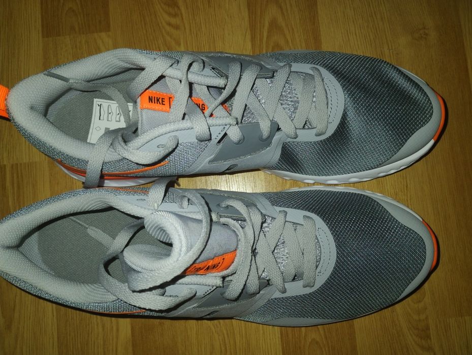 Кроссовки оригинал nike