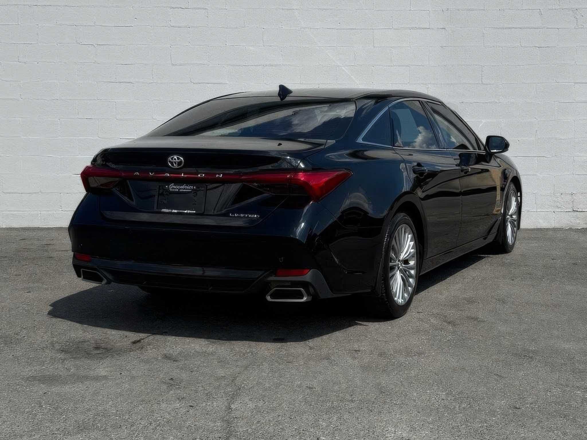 2020 Toyota Avalon Limited FWD