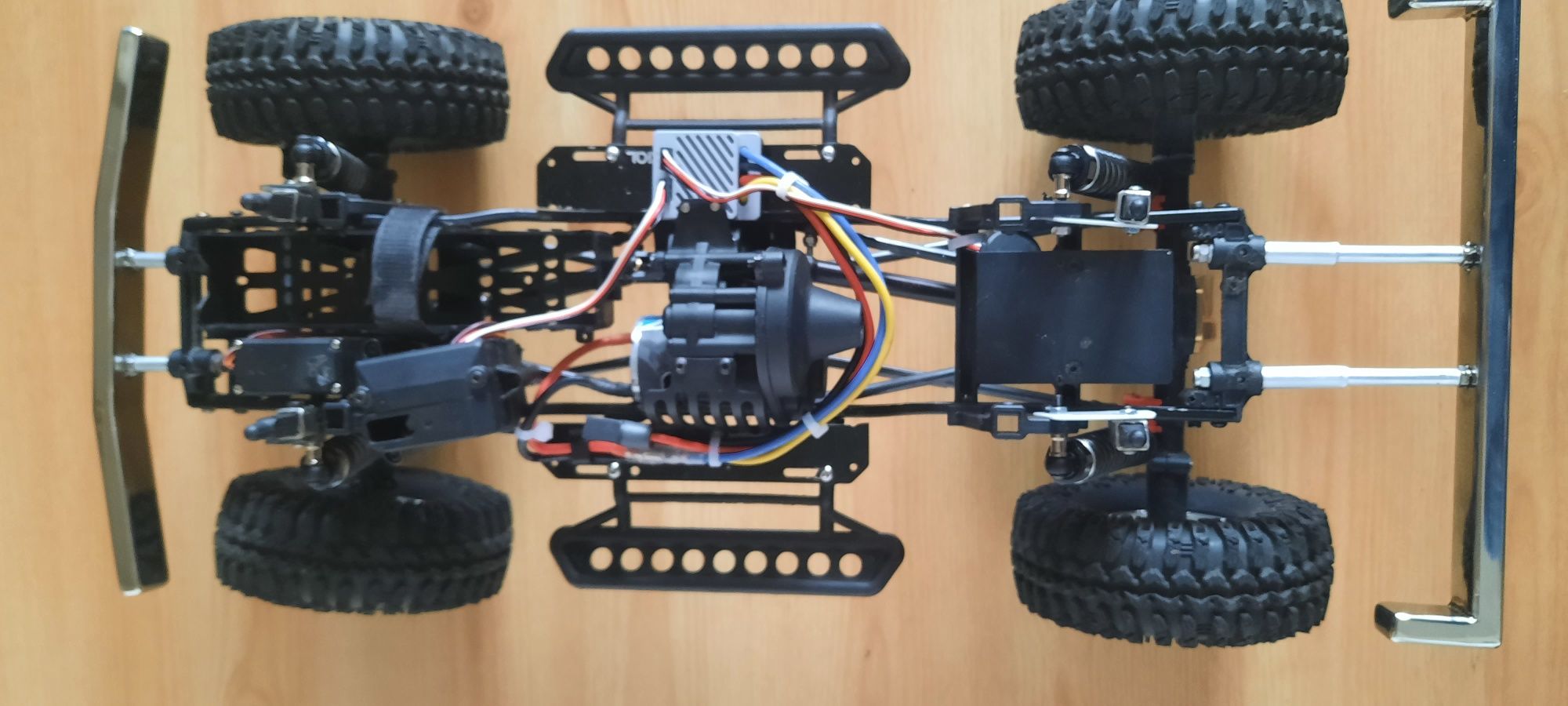 Model rc 1:10 Axial