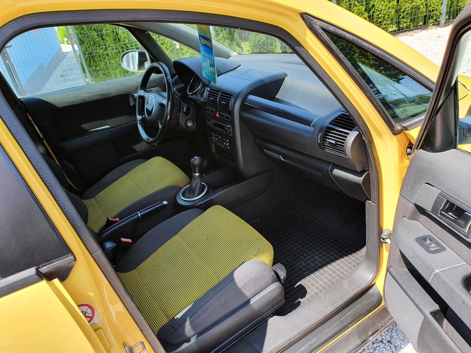 Audi A2 1,6 FSI 12 lat 1Wł Zadbana HAK Tempomat Klima Zamiana 210  Km