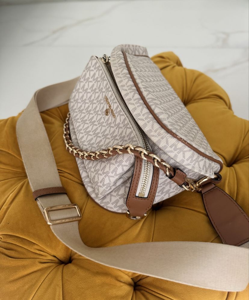 Nerka Slater Michael Kors Vanilla Monogram MK