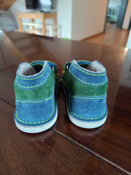 Buciki korekcyjne rozmiar 22