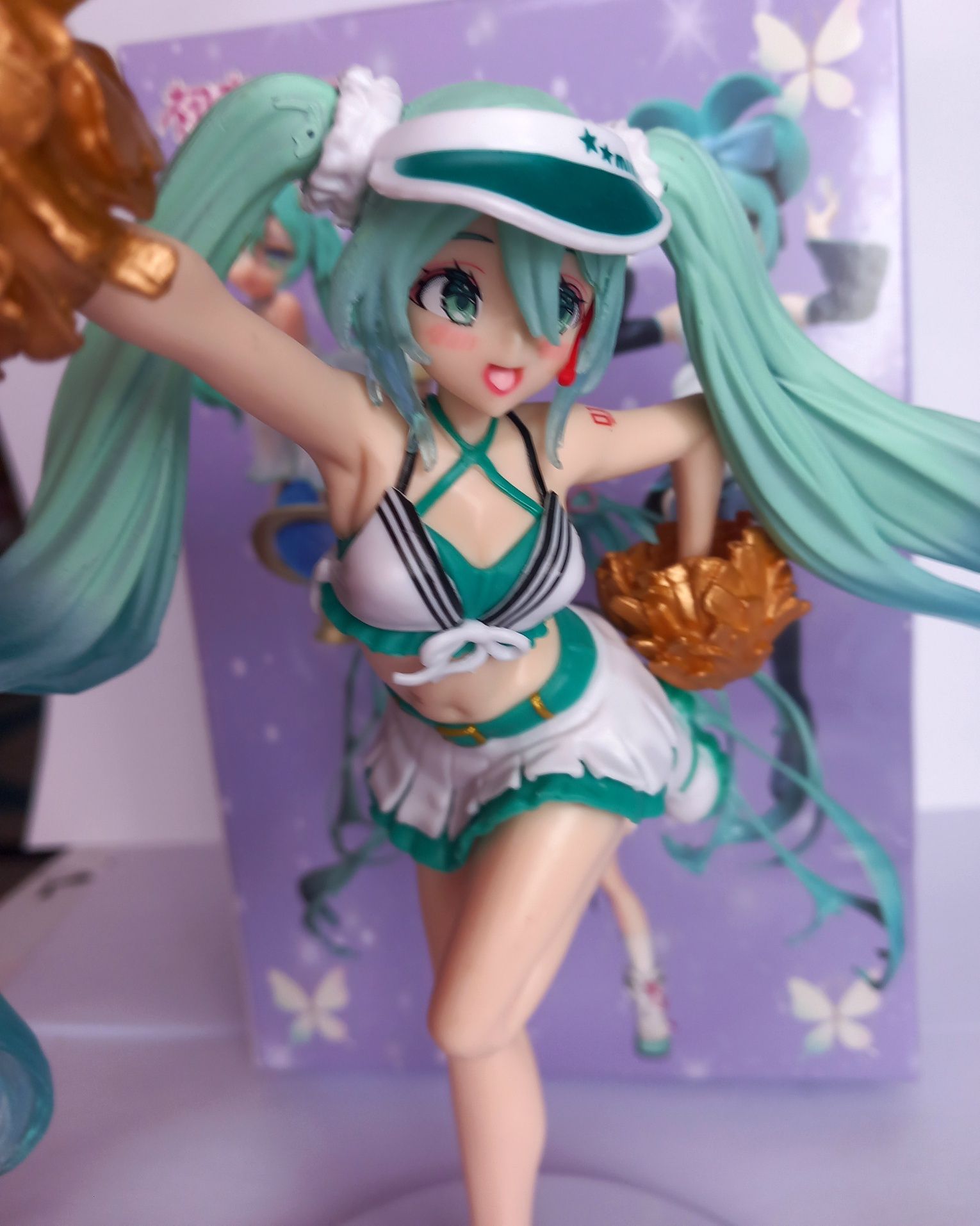 Figurka anime Hatsune Miku Cheerleaderka z pudełkiem