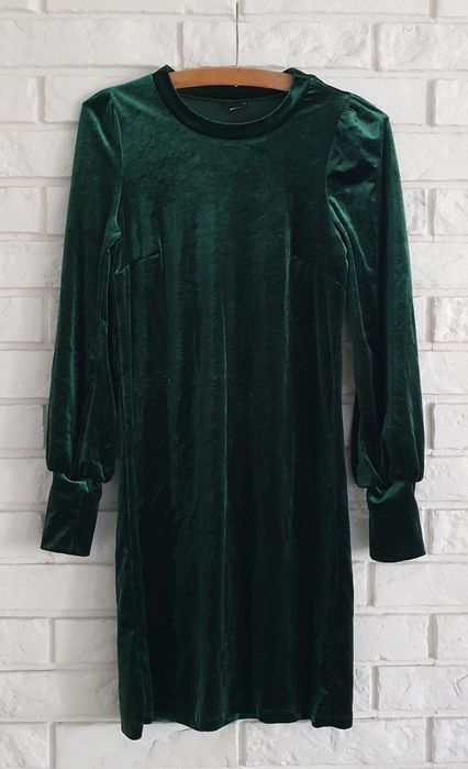 Sukienka welurowa Gina Tricot xs