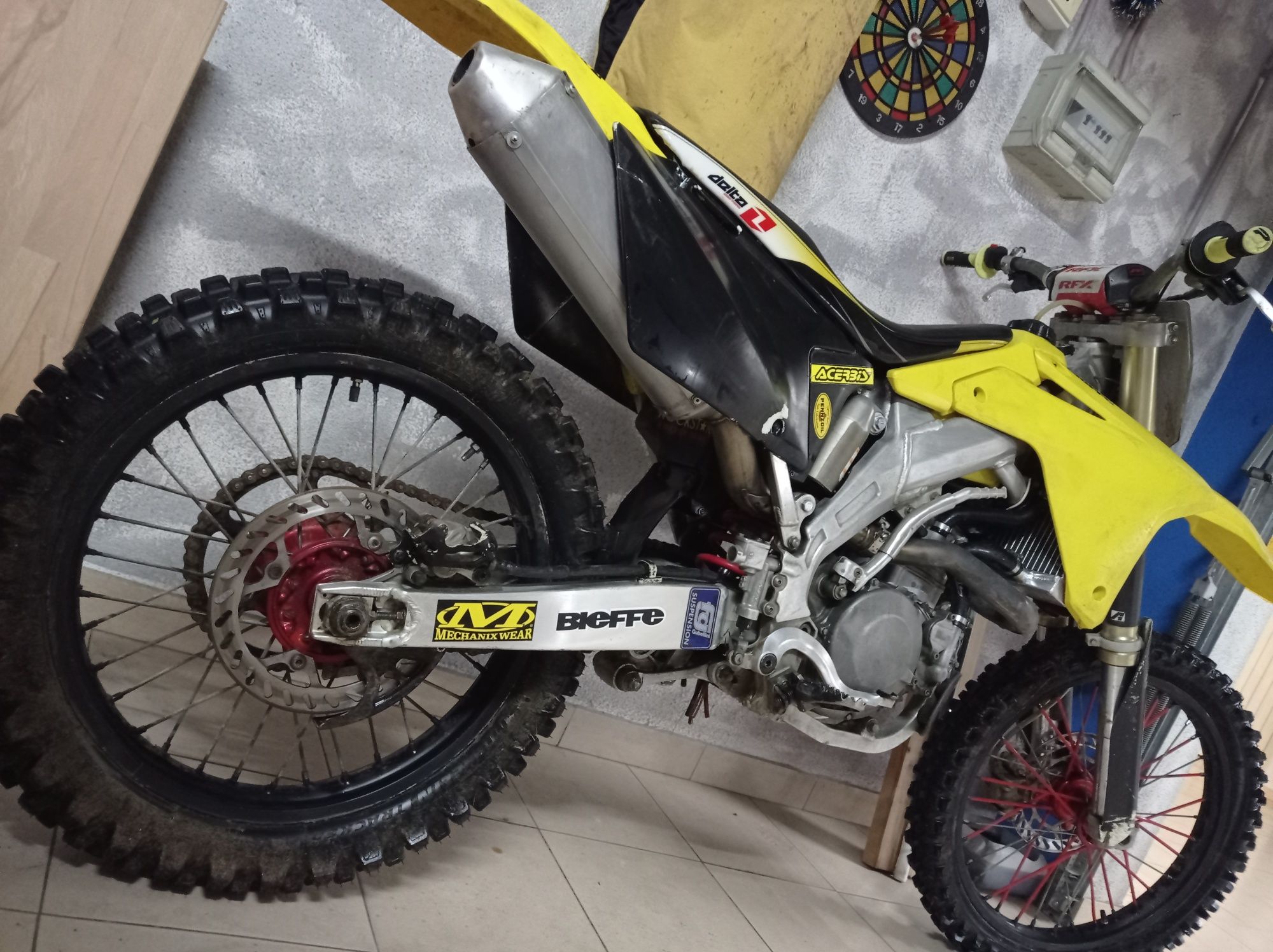 Suzuki RMZ 450 Matriculada