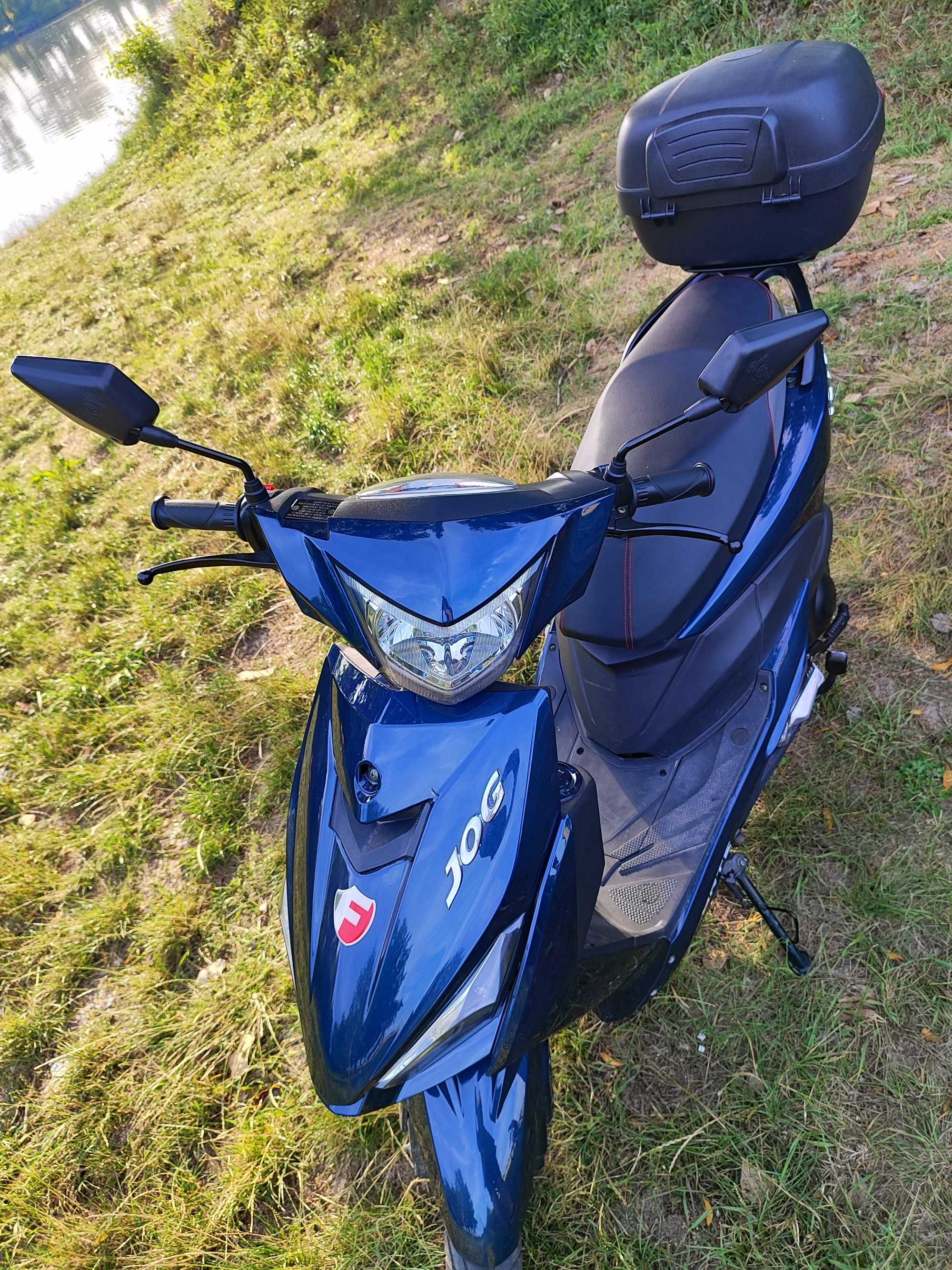 Скутер Forte Jog 80 кубів