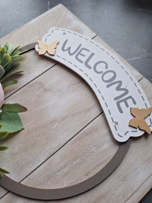 Wieszak na klucze z wiankiem shabby chic - handmade