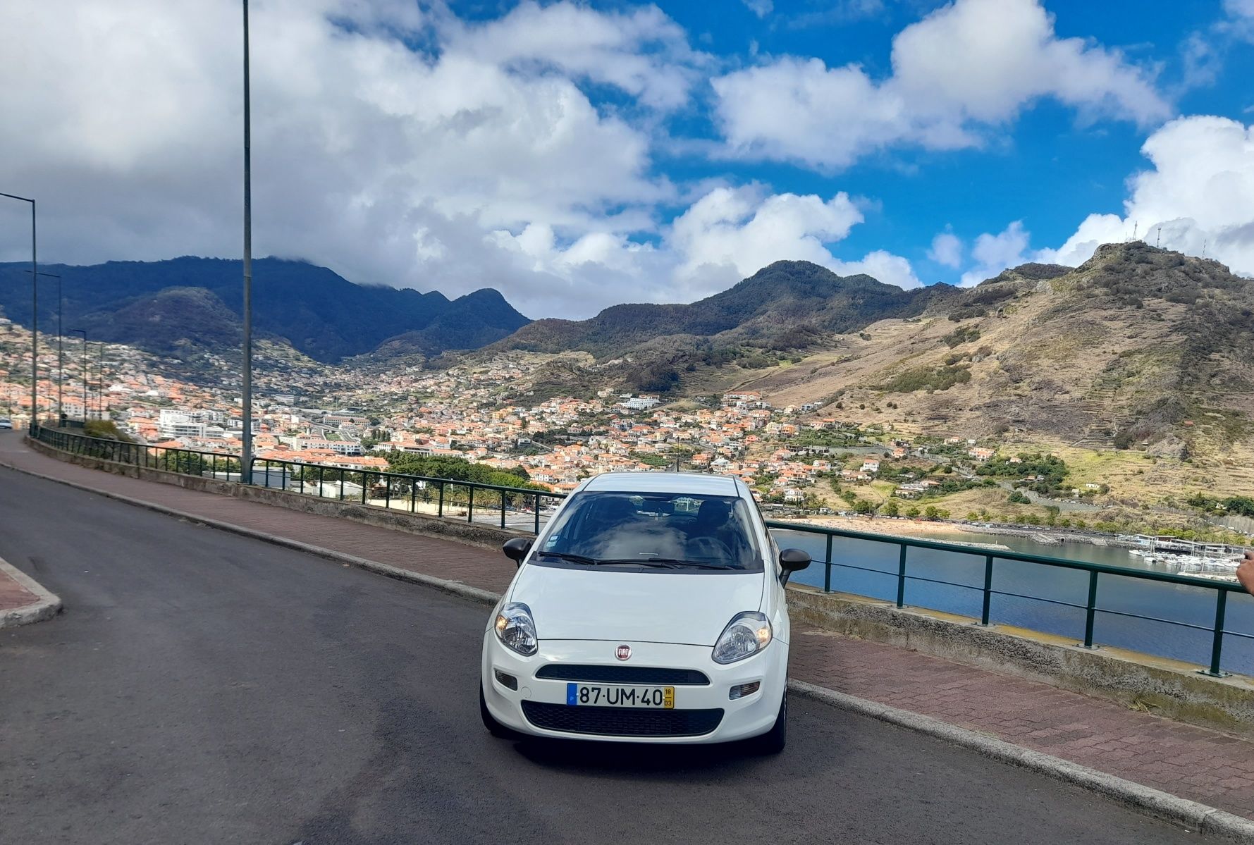 Aluguer de Viaturas na Ilha da Madeira/Porto Santo