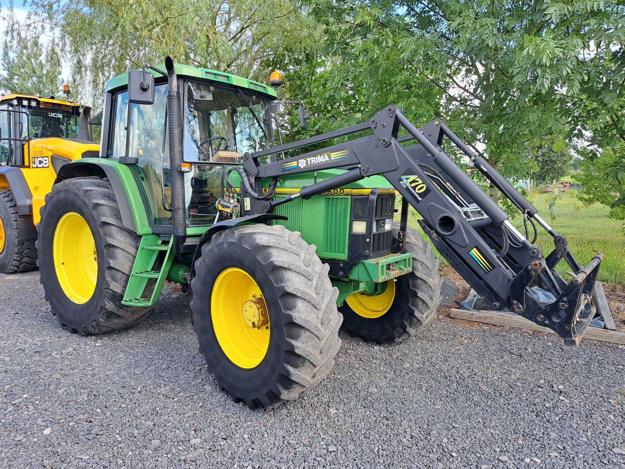 Traktor John Deere 6600