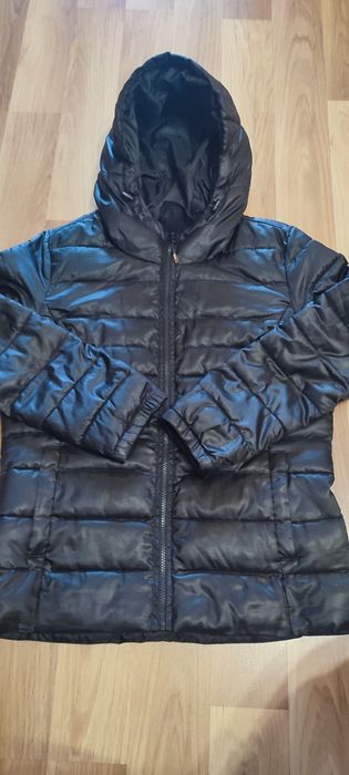 Жіноча куртка фірми ONLY