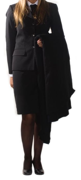 Traje académico clássico, feminino completo