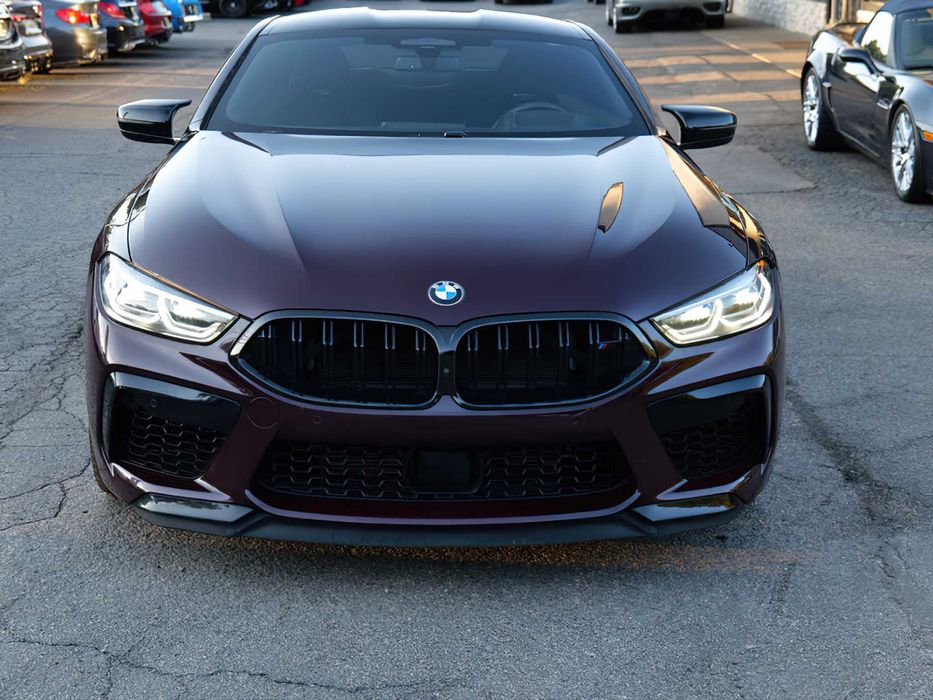 BMW M8 Competition      2022