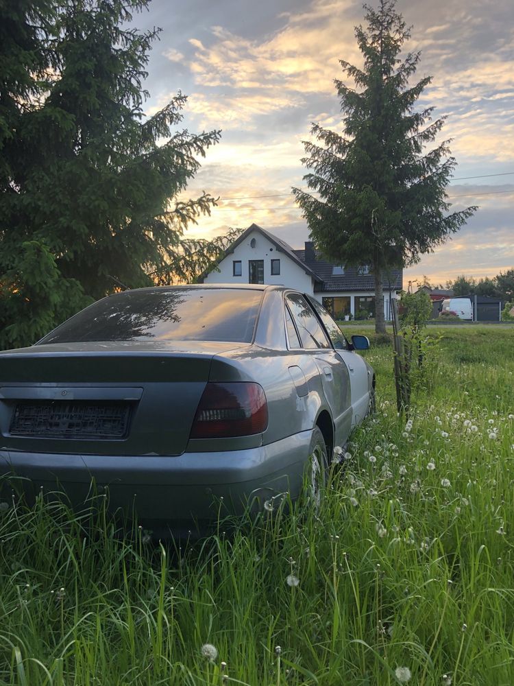 Audi A4 B5 1.8 125KM