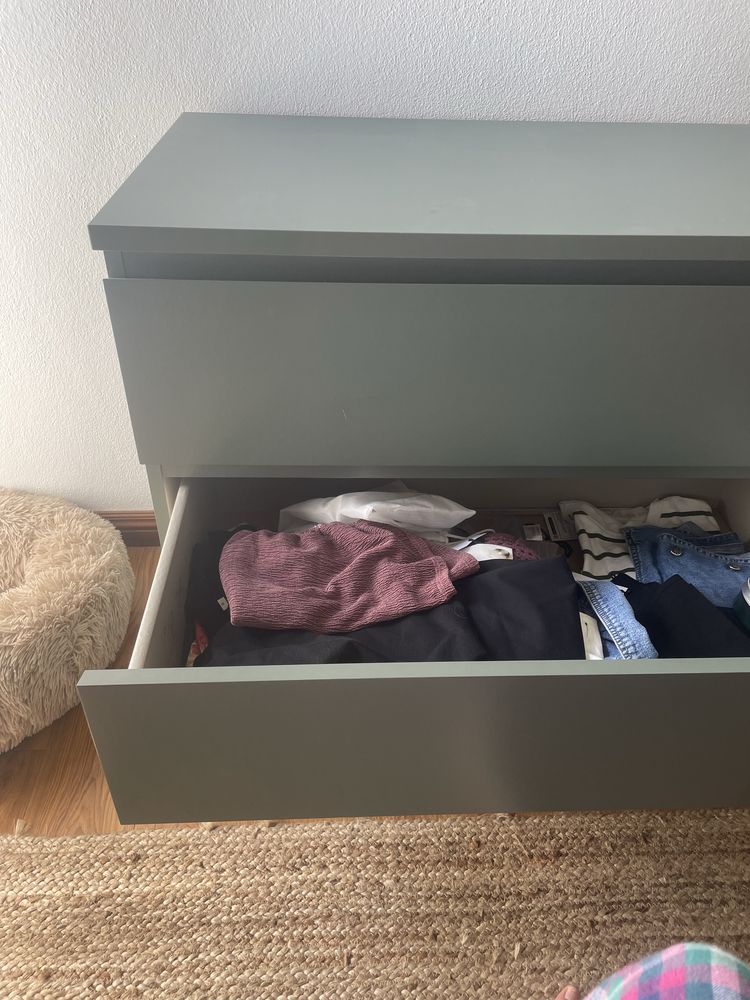 Cómoda Malm 3 gavetas azul esverdeado