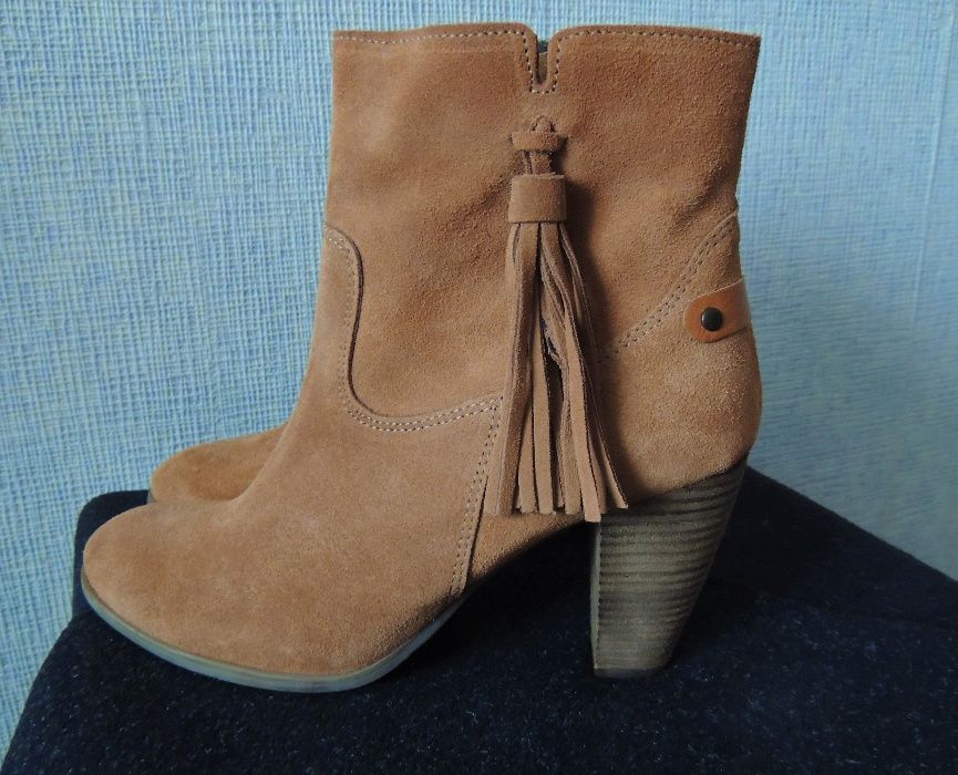 Ботильоны Ботинки ботильйони Испания р. 40 Новые