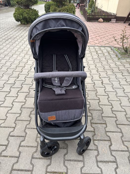 Sprzedam wózek spacerowy Lionelo