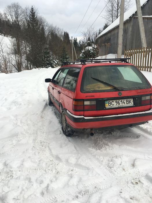 Пасат б3 1.6бензин