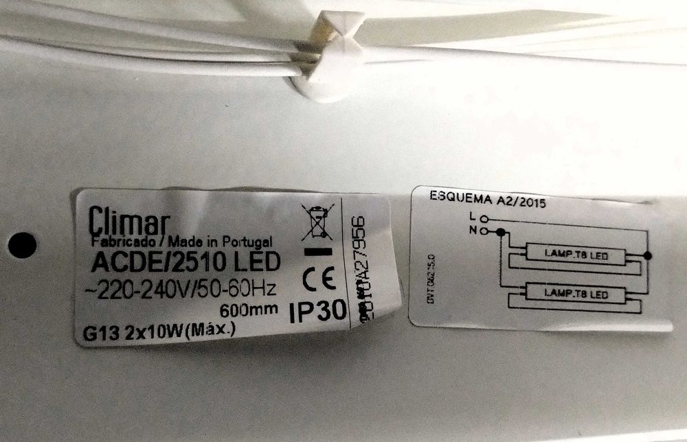 Candeeiro Cozinha Lampadas 2 Tubolares Flurescentes