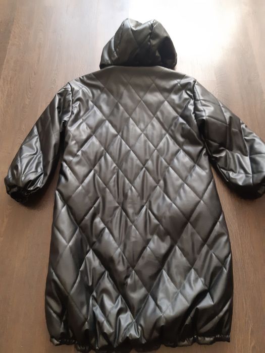 Пуховик  жіночий