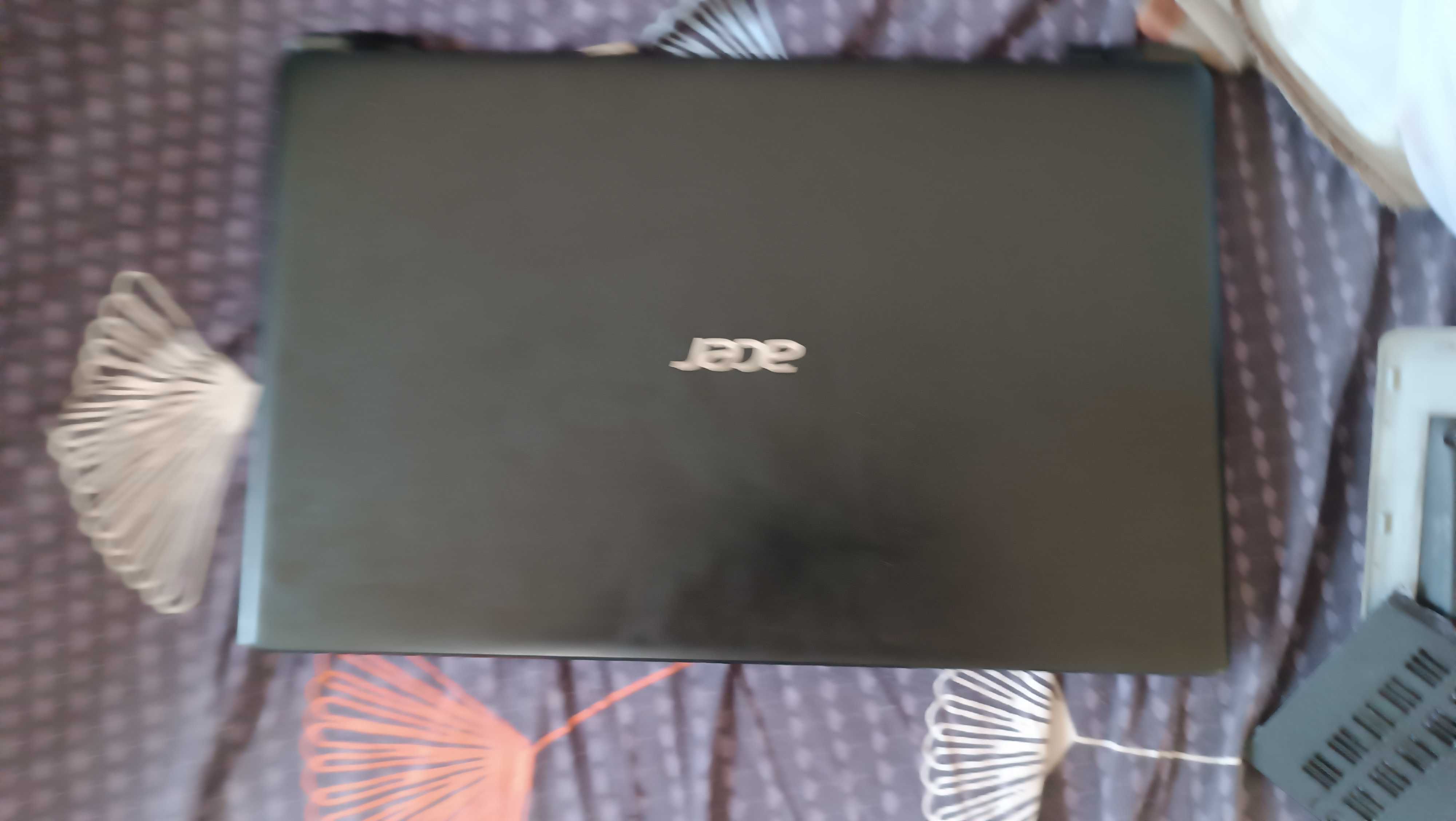 Ноутбук Acer V5-551 не рабочий.