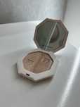 fenty beauty rozswietlacz killawatt 01 lightning dust x fire cristal