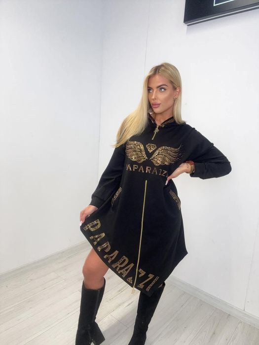 Piękna sukienka z kapturem dwa kolory cyrkonie Paparazzi