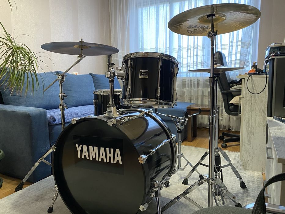 Барабани Yamaha stage custom