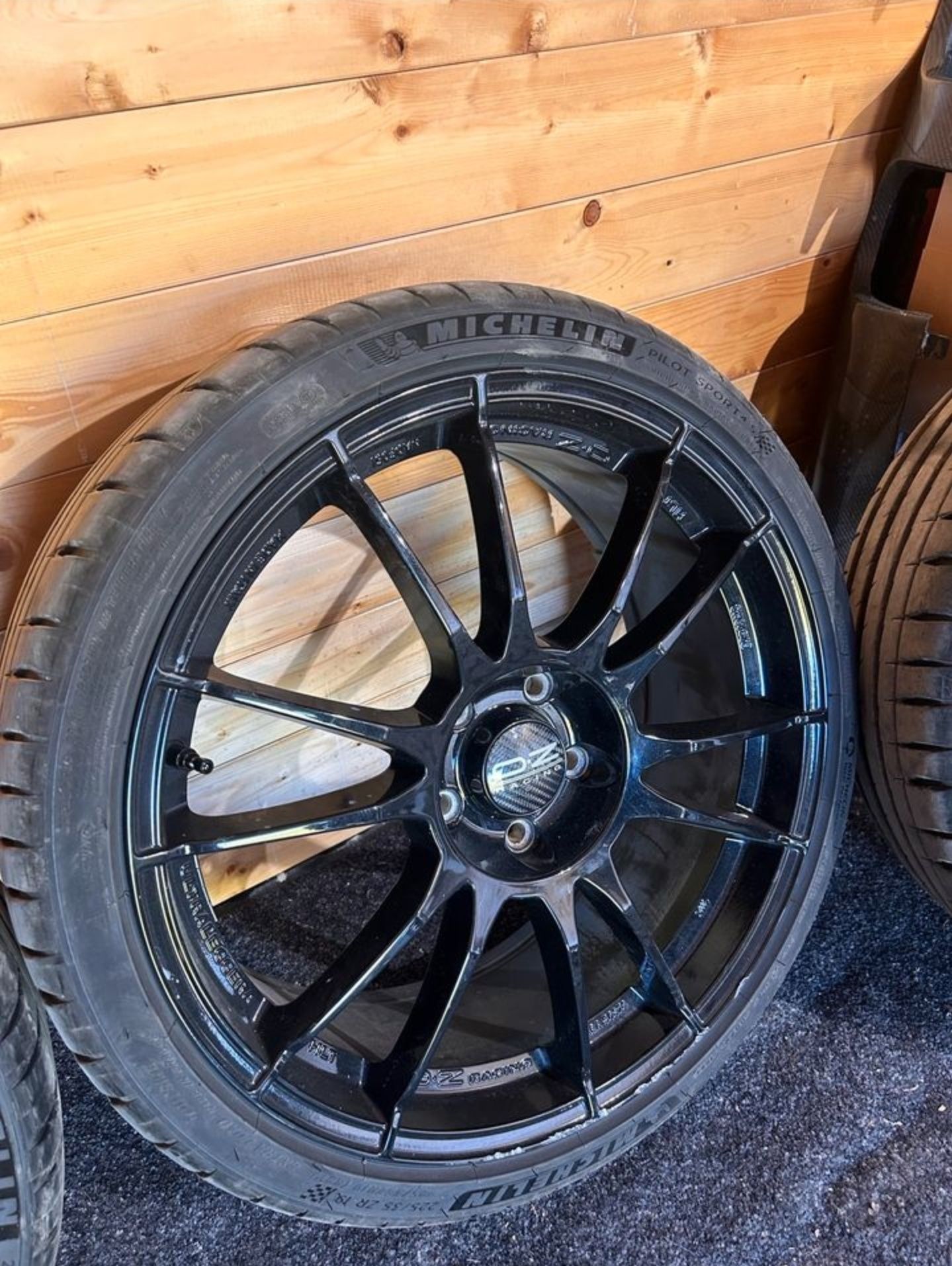 Jantes 19 OZ Ultraleggera HLT 5x112