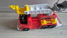 Пожежна машинка little people fisher price - світло і звук