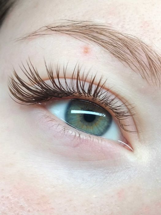 Наращивание ресниц