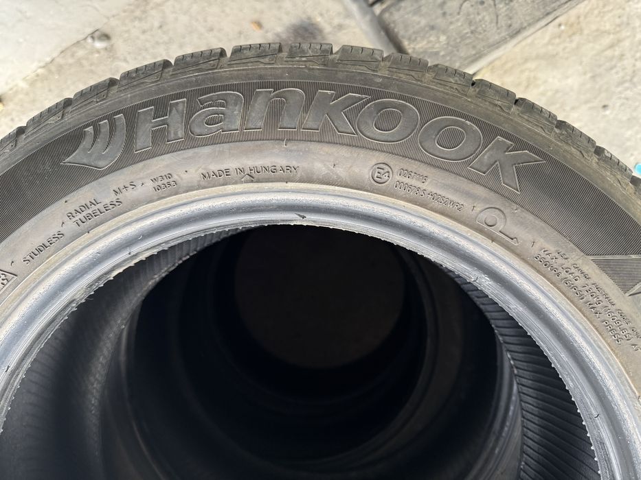 Зимові шини Hankook 225/55 R17 6,5 мм.