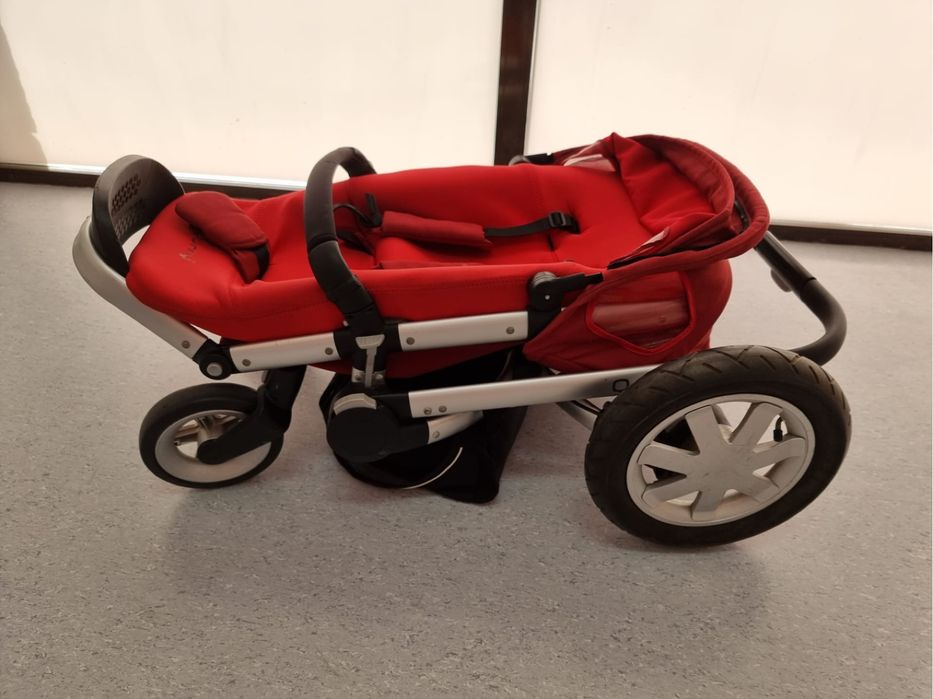 Carrinho com ovo Quinny