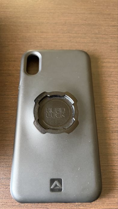 iPhone XS 64GB – Excelente estado + capa Quad Lock + cabo novo