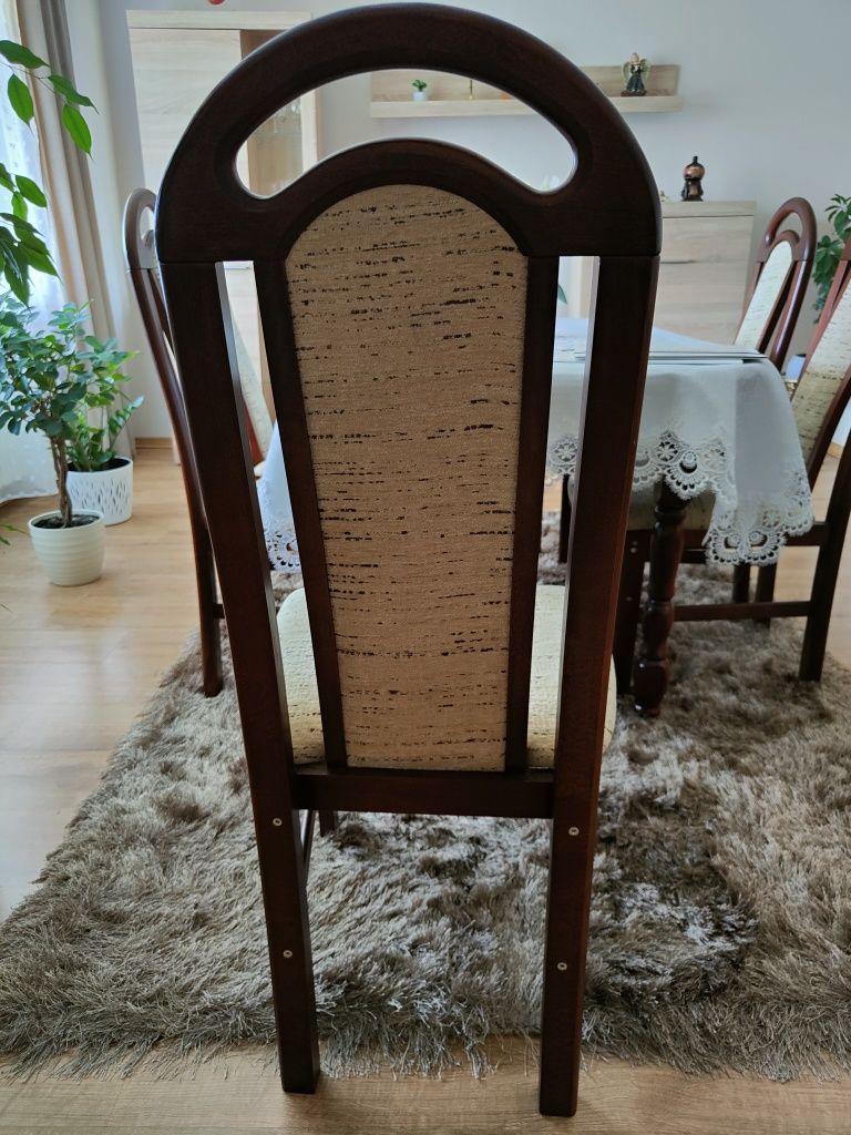 Krzesła komplet 6 sztuk  salon tapiecerowane