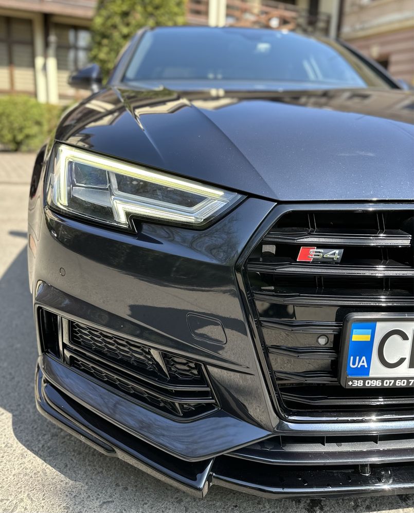 Audi a4 s-line Premium Plus