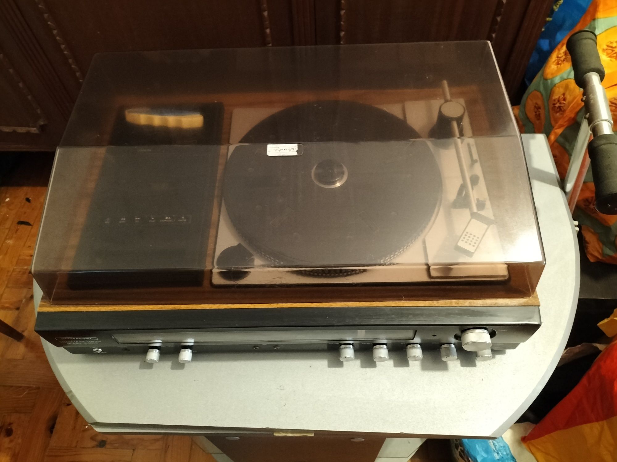 Aparelhagem vintage Gira discos - Radio - Gravador