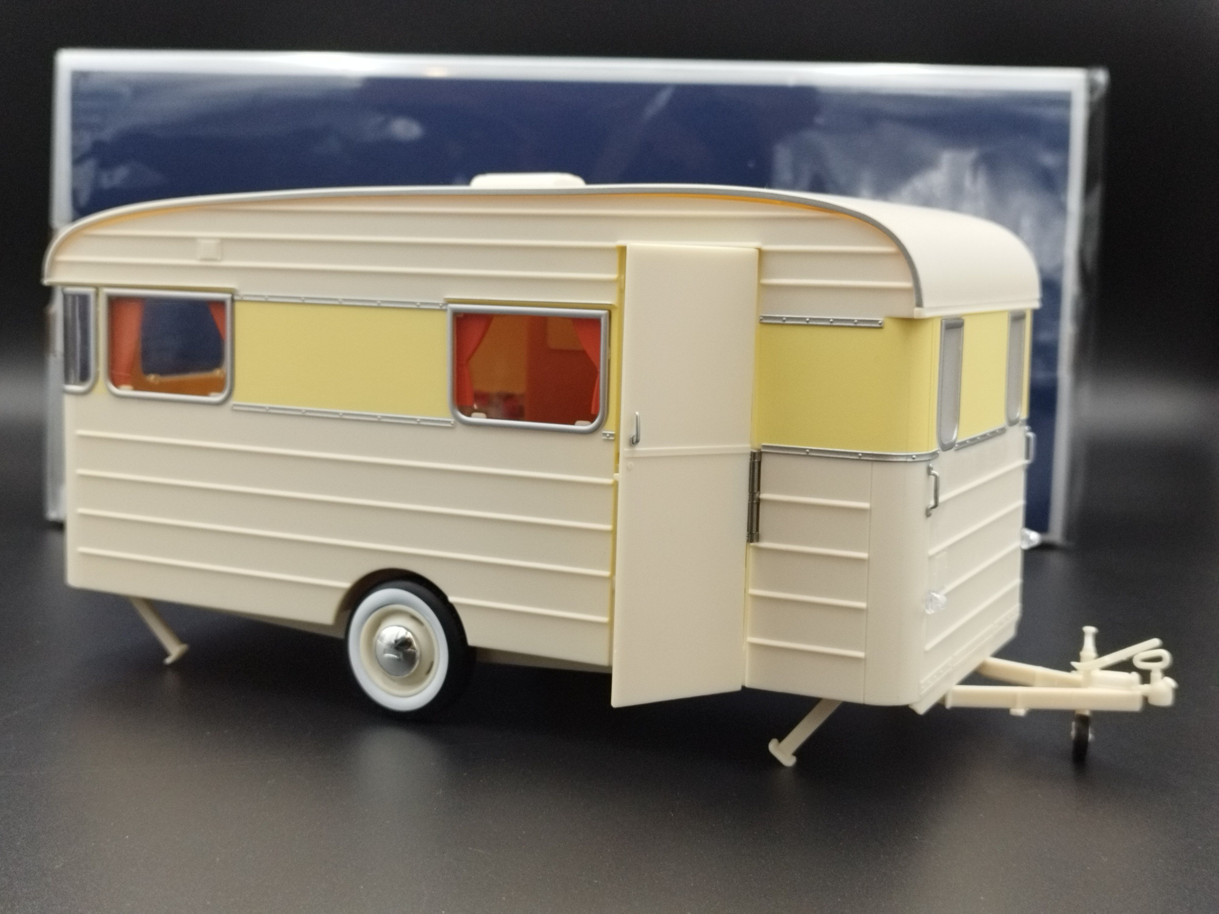 1:18 Norev 1960 Caravan Digue Panoramic 14 przyczepa kamping model