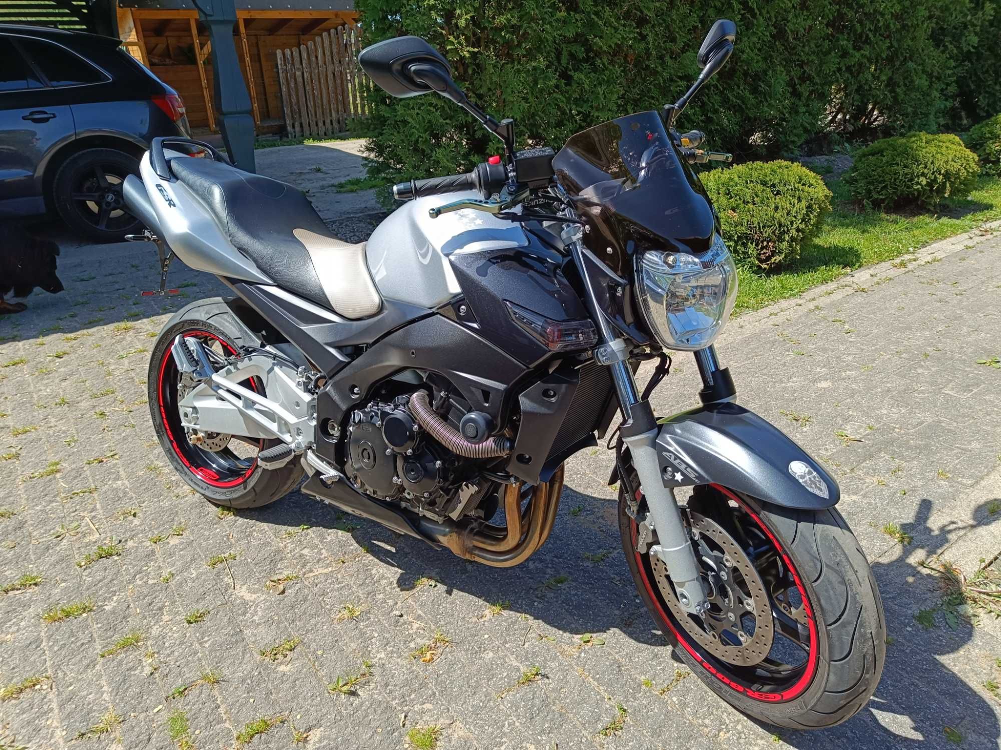 Suzuki  GSR  600A