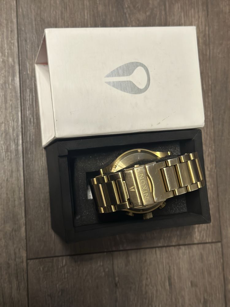 Nixon 51-30 Chrono All Gold
