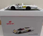 Miniatura Porsche 907 #54 Winner 24H Daytona 1968 SPARK 1:18