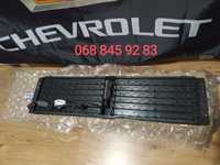 Chevrolet Volt 16-19 жалюзі радіатора 84089659 в НАЯВНОСТІ