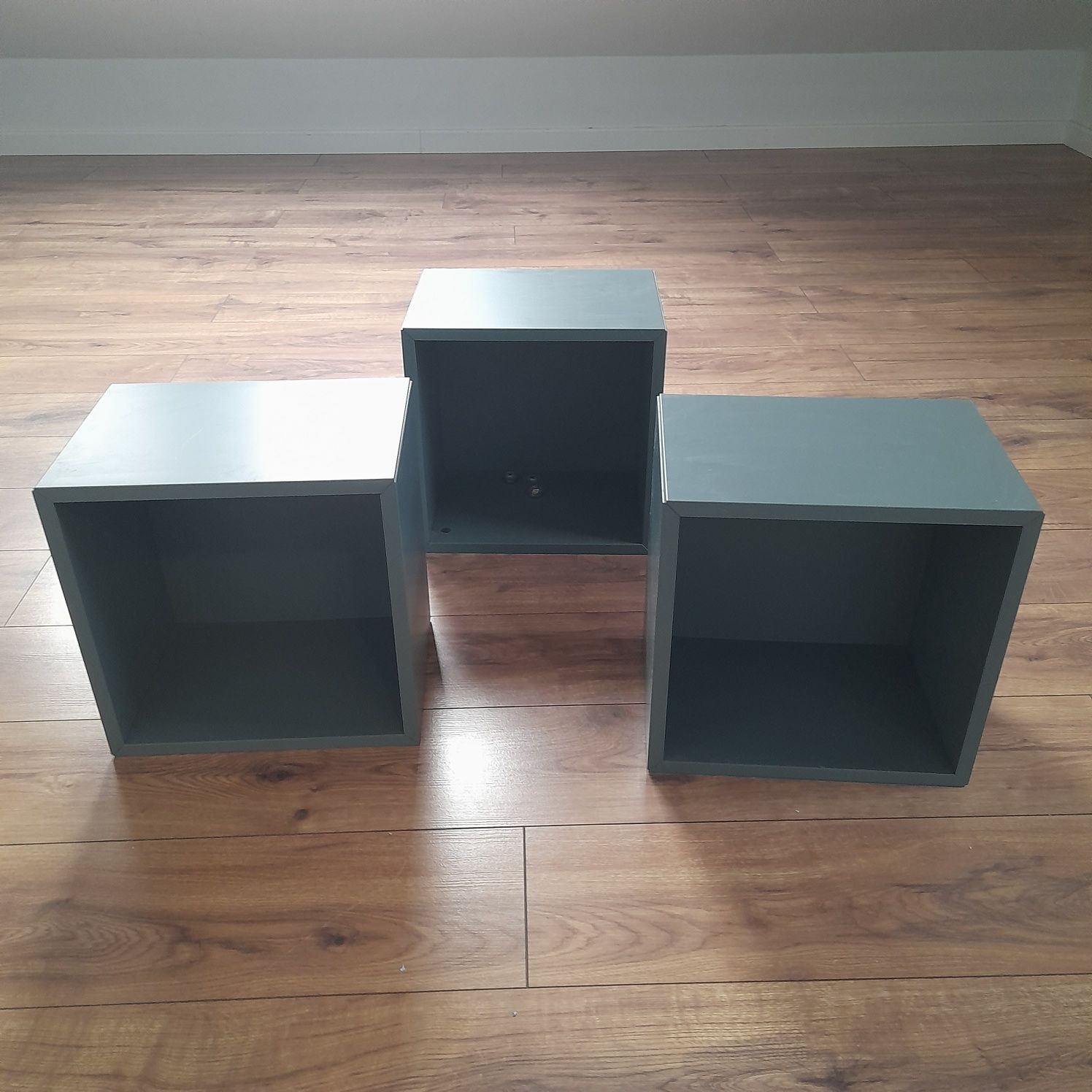 Półki ścienne boxy
