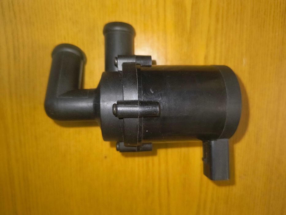 Насос циркуляционный Webasto аналог VAG 1K0 965 561 A (pps-gf/M65)